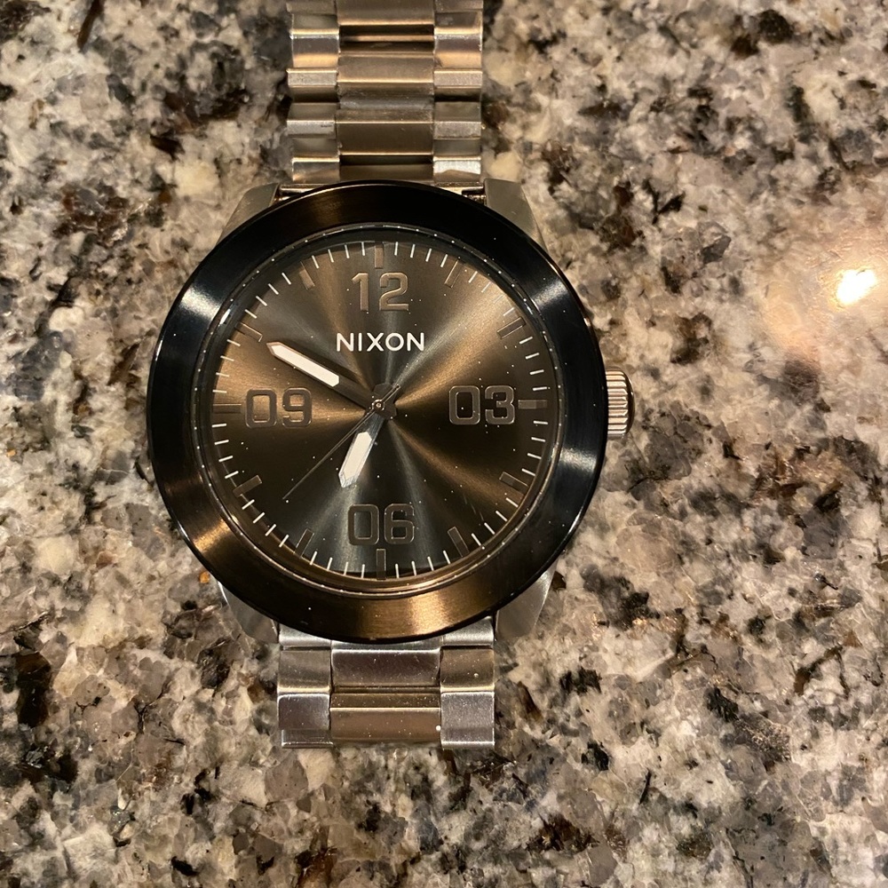Nixon corporal
